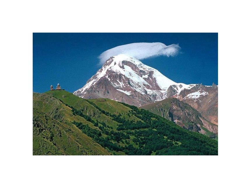 დღიანი ტური ყაზბეგში