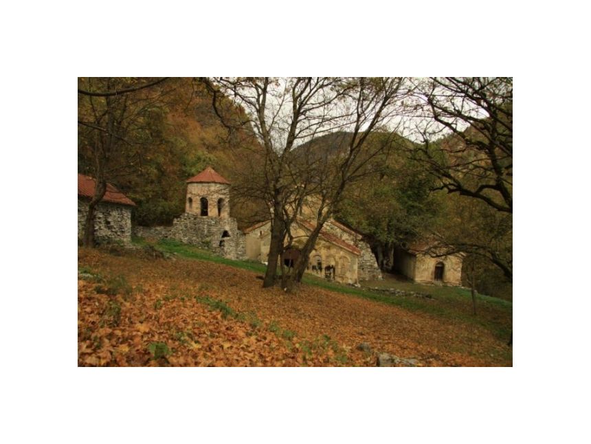 კასპი. ერთაწმინდას ტაძარი, რკონი.