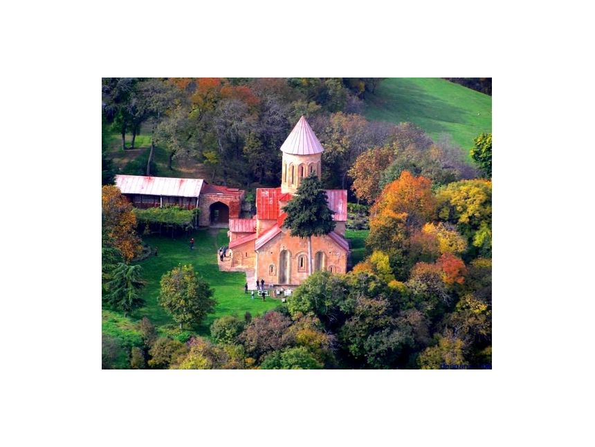 ქვემო ქართლი: მანგლისი, ბეთანია, ბურატინოს ტბა.