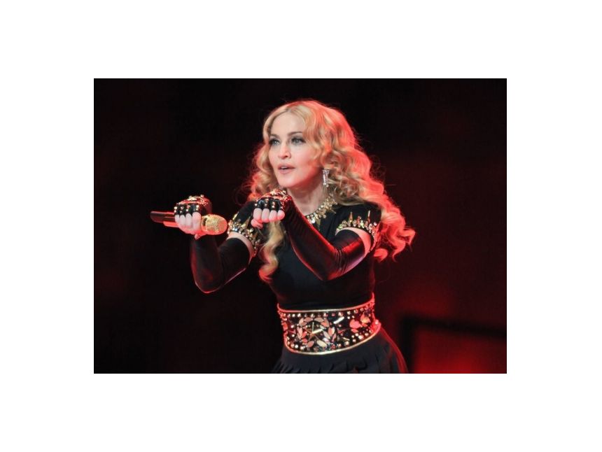 ამსტერდამი / ჰოლანდია იმოგზაურე არაჩვბეულებრივ ქვეყანაში და დაესწარი საყვარელი მომღერლის - პოპ დედოფლის კონცერტს!