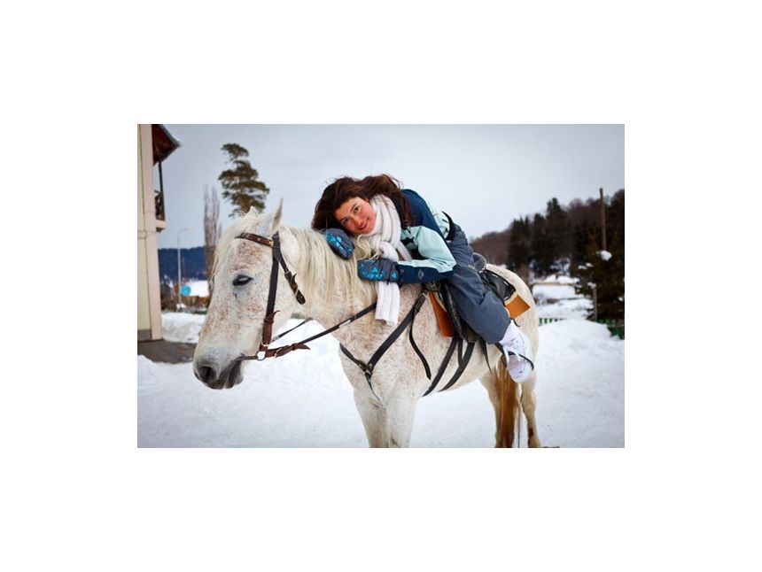 დეკემბერი  დღიანი ტური ბაკურიანში (კვება შესულია)