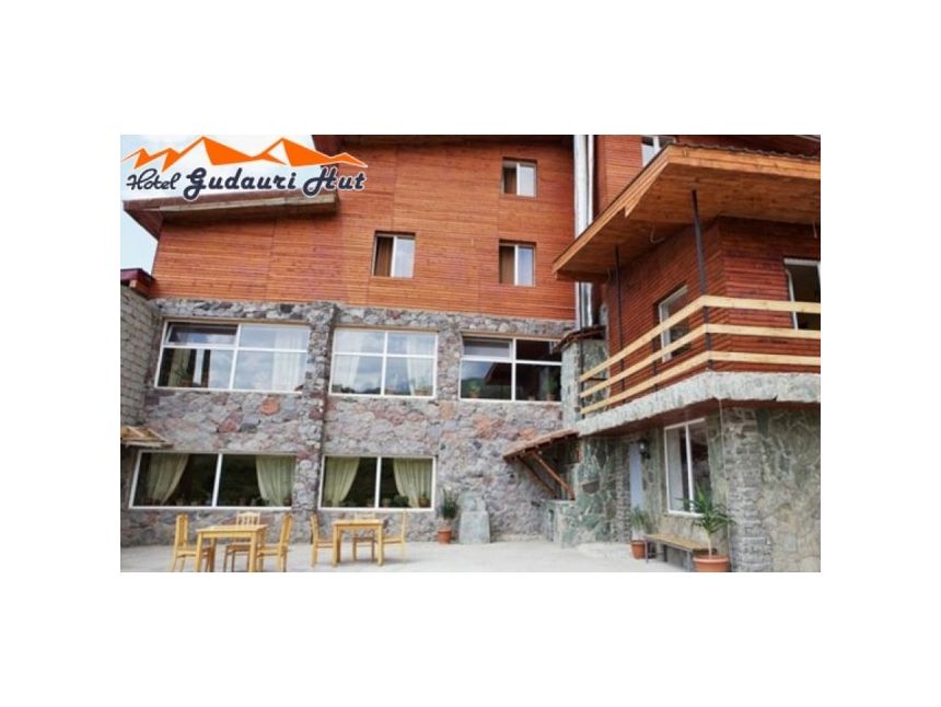vipsale.ge-ზე! , %-მდე ფასდაკლების ვაუჩერი სასურველ ნომერზე  ღამეზე გუდაურის სასტუმროში «Gudauri Hut»