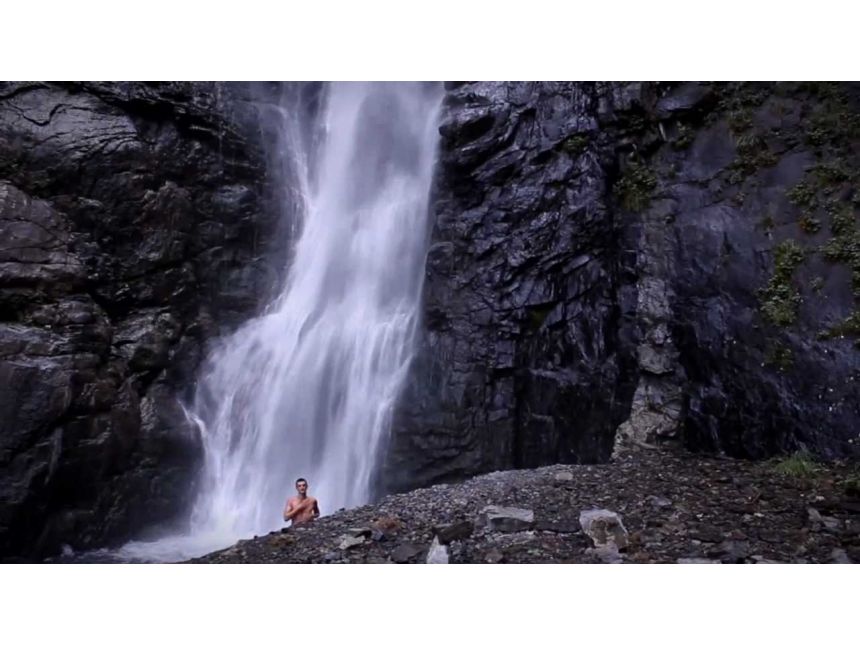 Angel Tour in Kazbegi