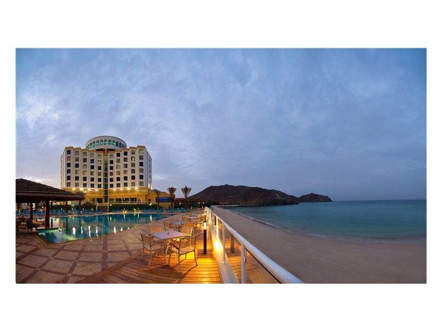 შეხვდით ვალენტინობას ფუჯეირაზე.