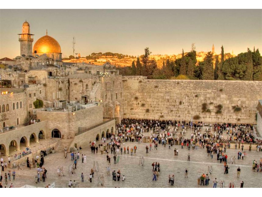 აღდგომის ბრწყინვალე დღესასწაული წმინდა მიწაზე!