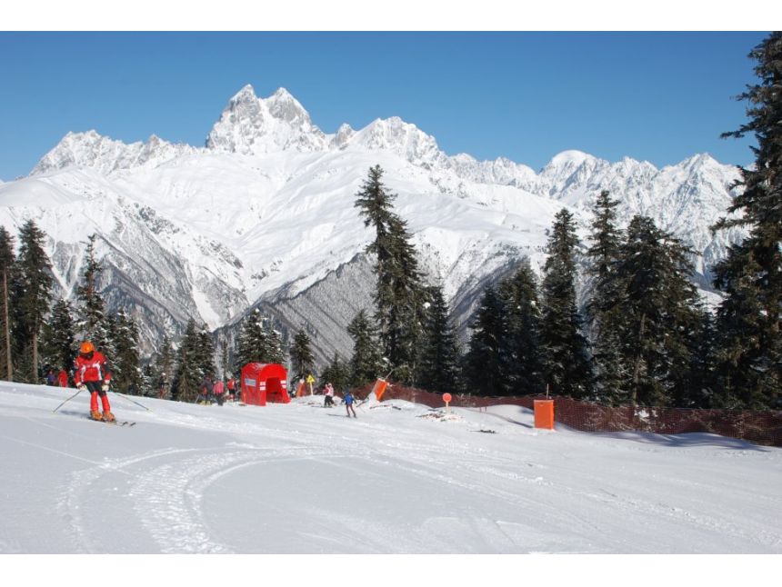 გაფრინდით სვანეთში