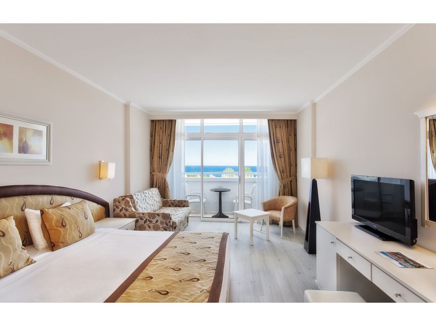 დაგეგმეთ ზაფხული წინასწარ და გააკეთეთ ნაადრევი ჯავშნები ანტალიის სასტუმროებზე!