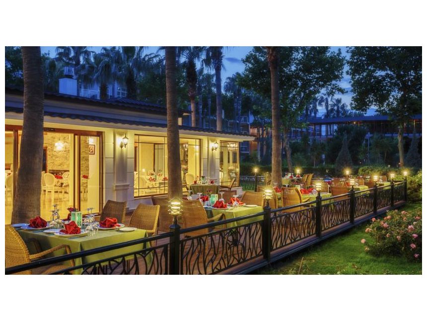 დაგეგმეთ ზაფხული წინასწარ და გააკეთეთ ნაადრევი ჯავშნები ანტალიის სასტუმროებზე!