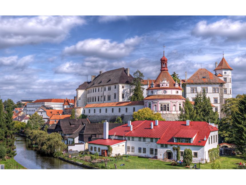 პრაღა / ჩეხეთი ☎ , MOB: