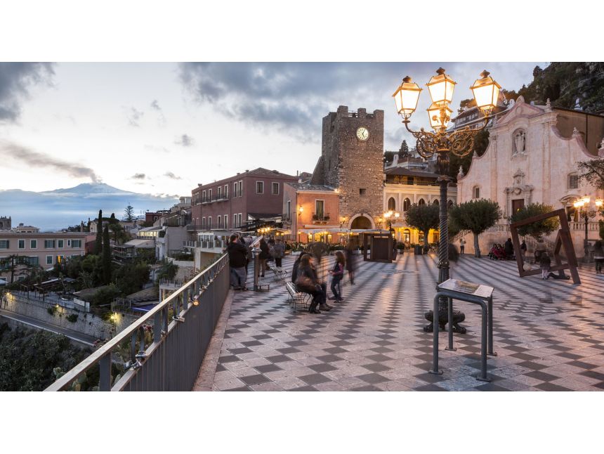 დაუვიწყარი საზღვაო არდადაგები მომაჯადოებელ სიცილიაზე