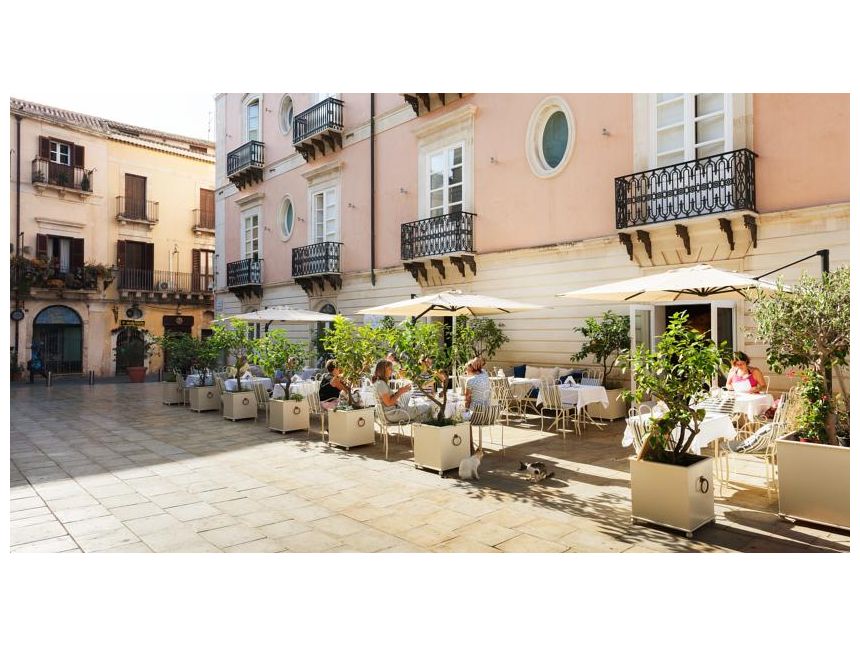 უიქენდი რომში