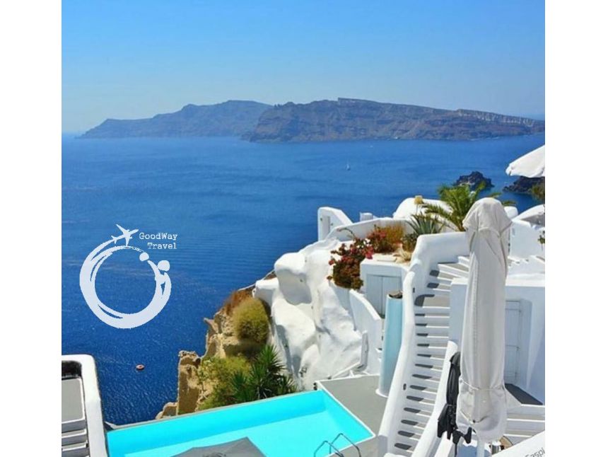 სანტორინია ადგილი, სადაც იჯერებ, რომ ბერძნული მითები რეალობაა.