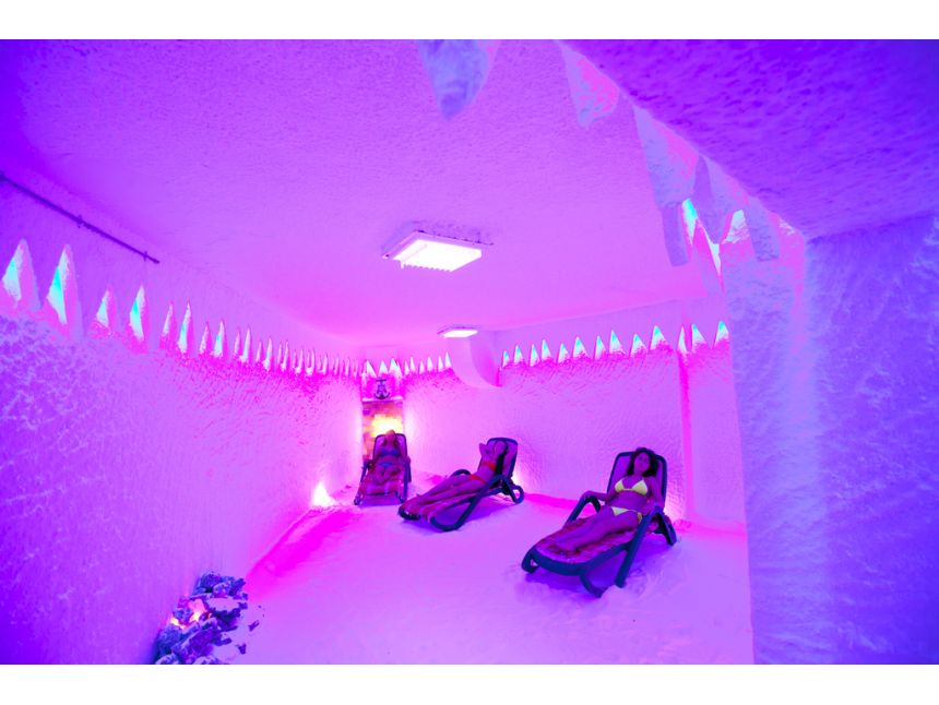 დაისვენე დღეს ! გადაიხადე თვის შემდეგ! Belport Beach Hotel +*