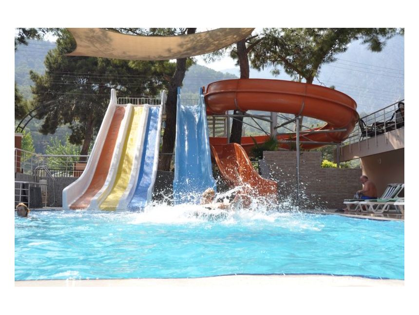 დაისვენე დღეს ! გადაიხადე თვის შემდეგ! Belport Beach Hotel +*