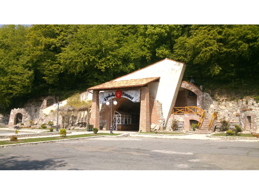 Мая Тур в кахетию: Греми, Некреси, Шуамта, Винодельня Хареба + дегустация вина