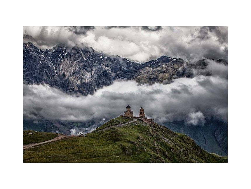 ექსკურსია ყაზბეგში კვებით