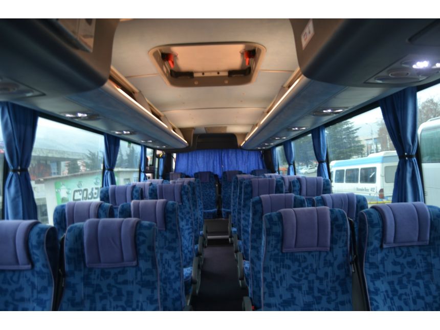 ქირავდება ავტობუსები და სამარშუტო ტაქსები საექსკურსიოდ 