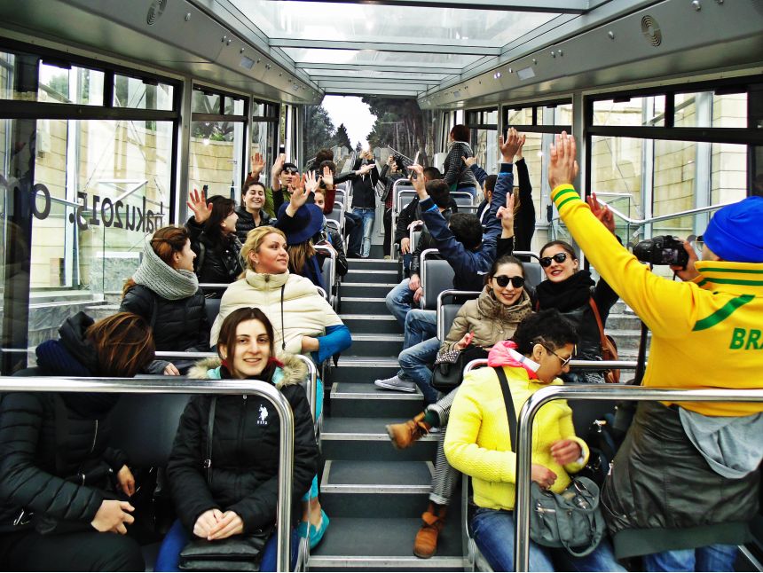 ბაქოს  დღიანი ტური , ,  ივნისს