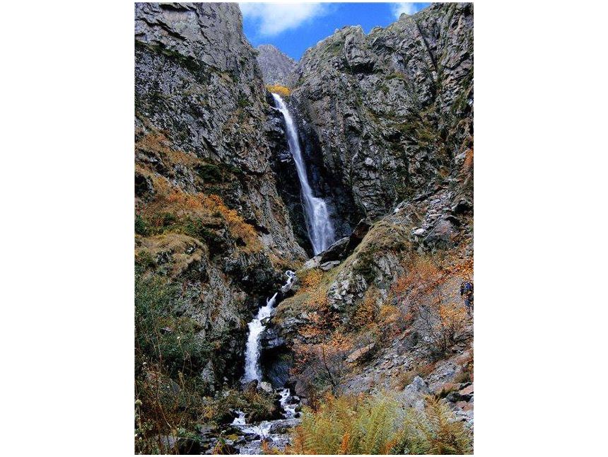 აღმოაჩინე ყაზბეგი ჩვენთან ერთად ( )