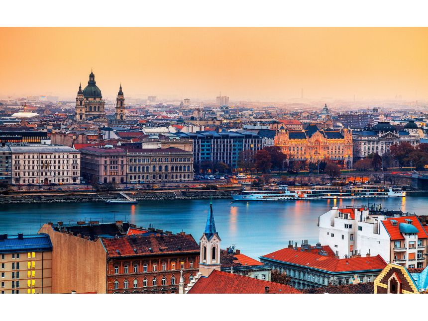 ბუდაპეშტი/პრაღა - ევროდან