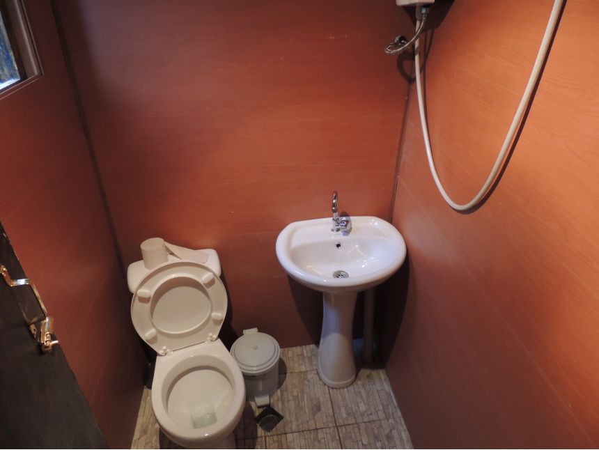 კოტეჯები მტირალაზე