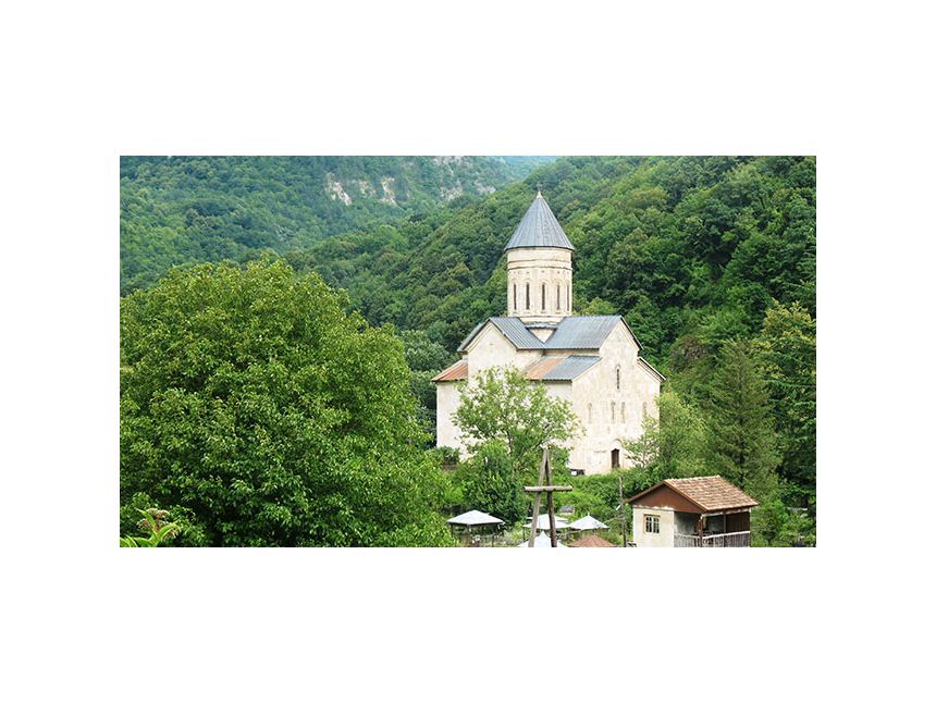 ერთ დღიანი ტური ულამაზეს რაჭაში