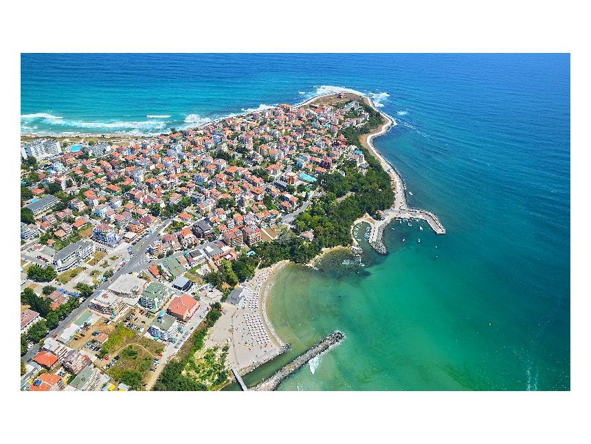 მუდამ მზიანი ოქროს ქვიშები, ვარნა - -დან