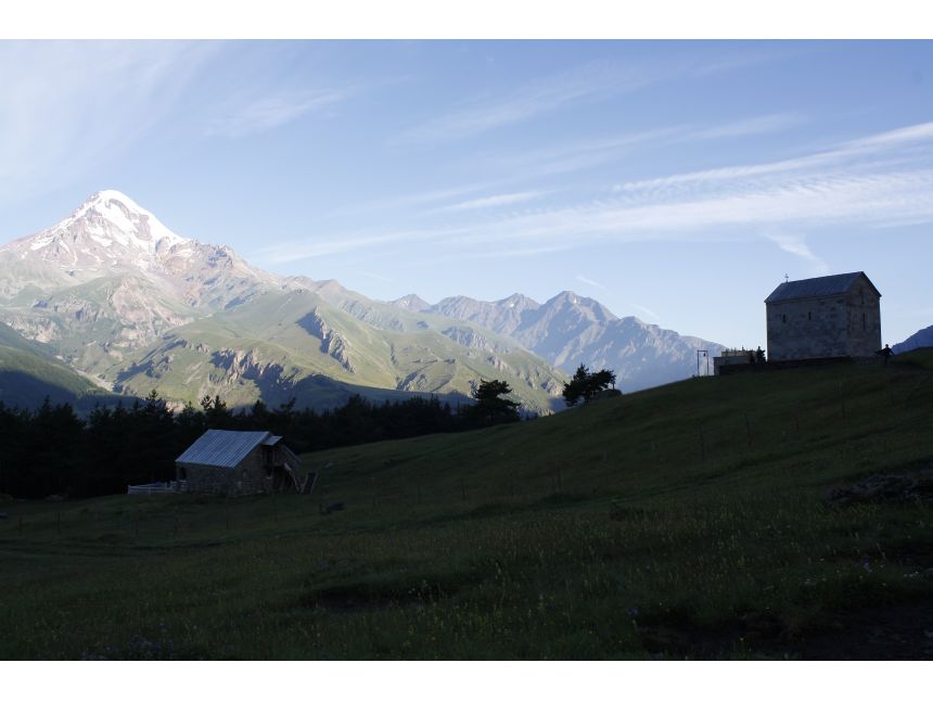 ერთ დღიანი ტური ყაზბეგში