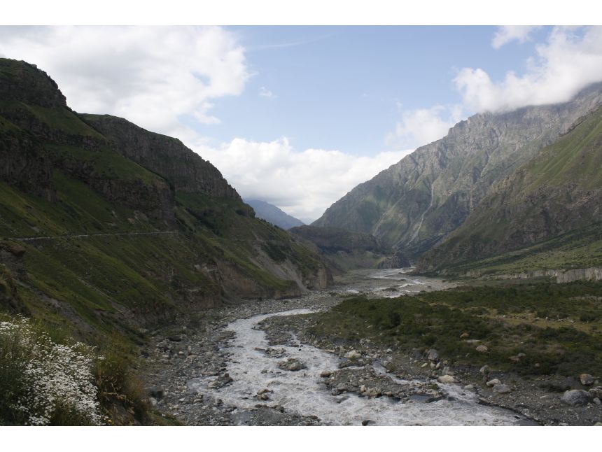 ერთ დღიანი ტური ყაზბეგში