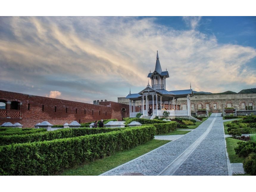 ტური სამცხე-ჯავახეთში, ვარძია, რაბათის ციხე სიმაგრე, ხერთვისის ციხე,   ივლის კვირა დღეს,  !!