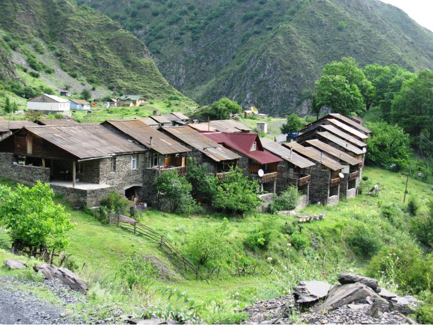 დღე შატილში