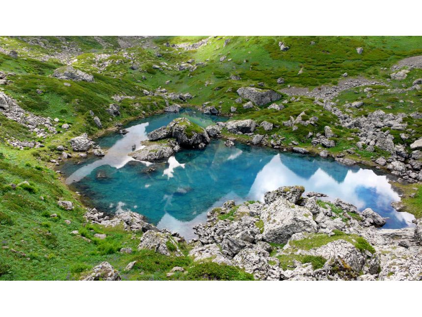 აბუდელაურის ტბები