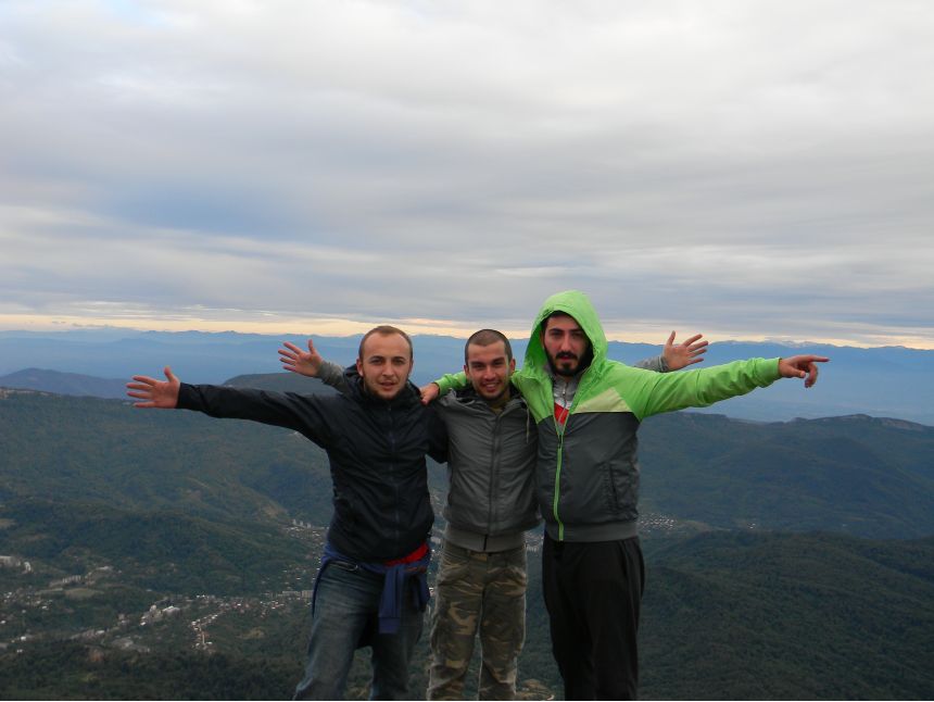 დღიანი ტური ულამაზეს რაჭაში