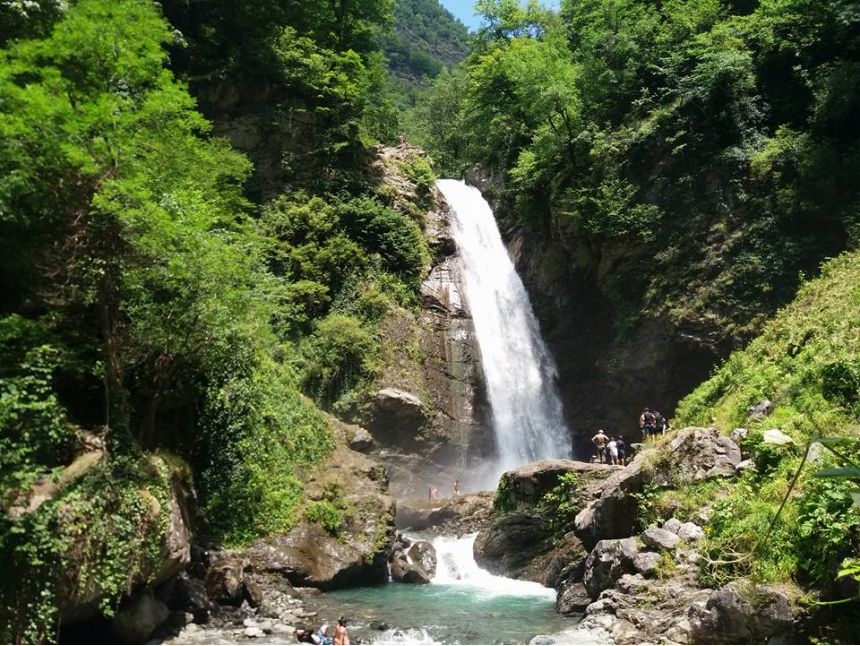 ლაგოდეხის ნაკრძალი - გურგენიანის (ნინოსხევის) ჩანჩქერი