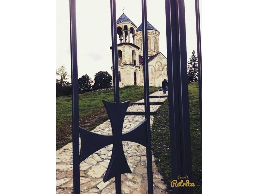 დღიანი ტური ულამაზეს რაჭაში