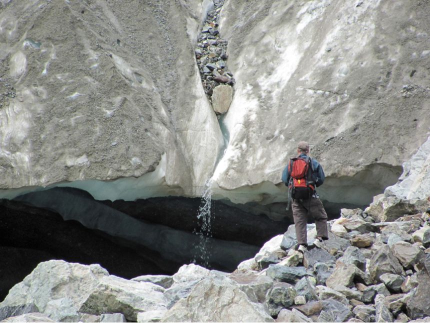სამდღიანი ტური სვანეთში" -- აგვისტო"
