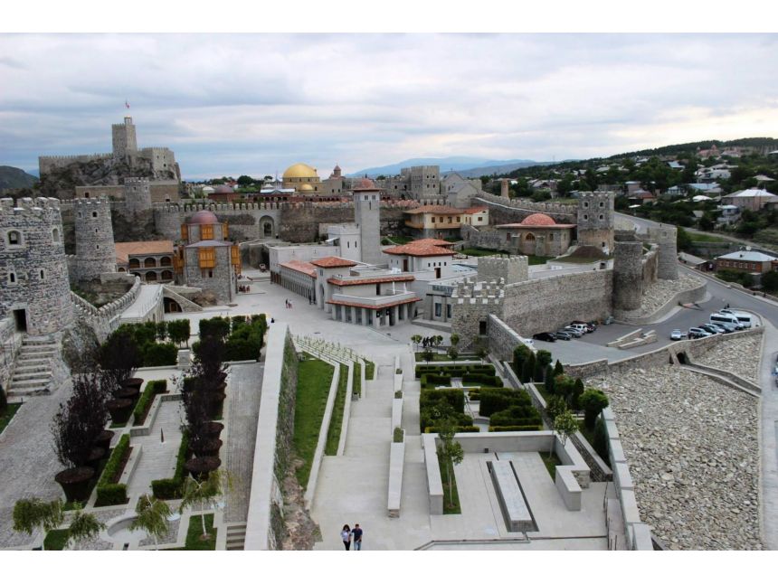 დღიანი ტური რაბათი-ვარძია-ბორჯომი