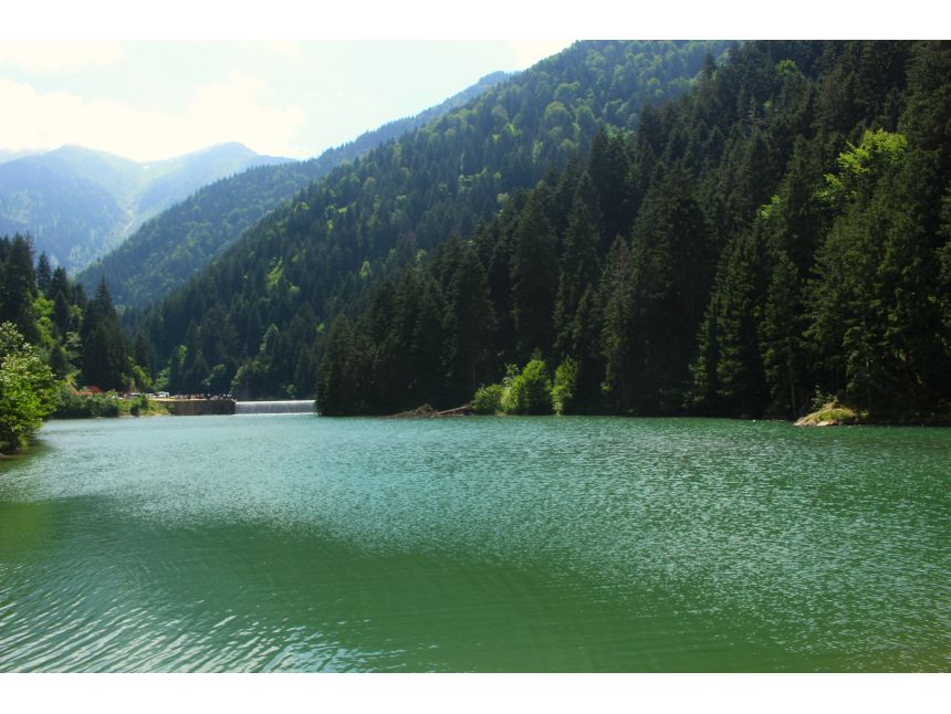 დღიანი ტური უზუნგოლის ტბაზე და ტრაპზონში