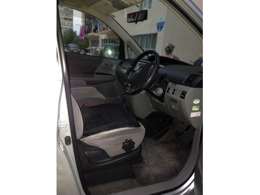 აეროპორტში დახვედრა-გაცილება