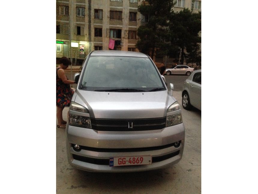 აეროპორტში დახვედრა-გაცილება