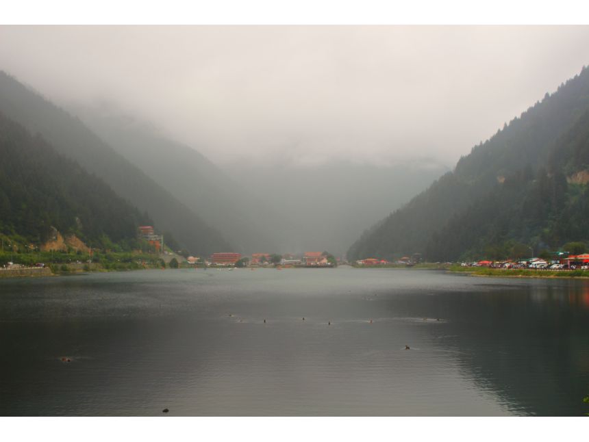 დღიანი ტური უზუნგოლის ტბაზე და ტრაპზონში