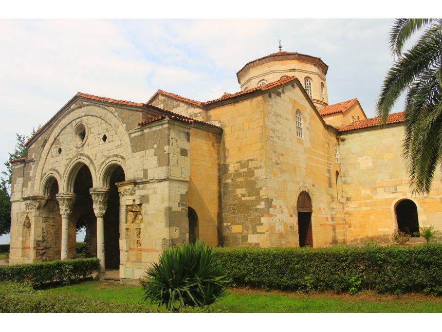 დღიანი ტური უზუნგოლის ტბაზე და ტრაპზონში