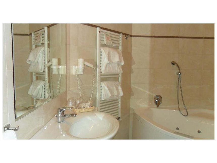 იტალია(მილანი) პარიზი ( ნიცა ) სრული პაკეტი ევრო