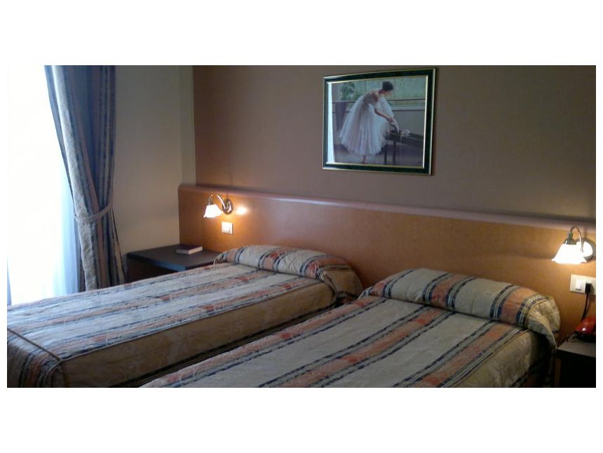 იტალია(მილანი) პარიზი ( ნიცა ) სრული პაკეტი  ევრო