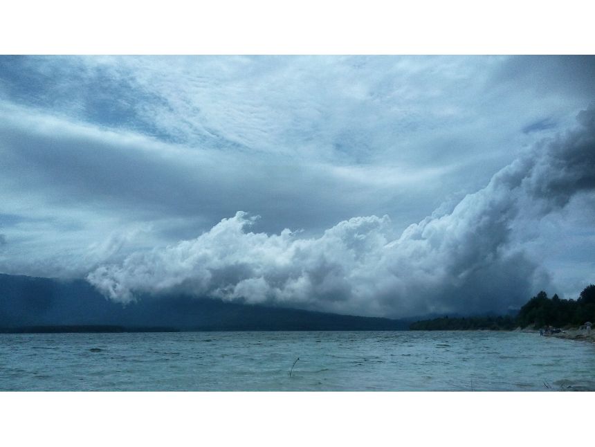 დღიანი ტური რაჭაში