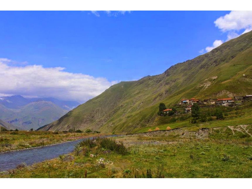 ტური ჯუთაში სექტემბერი სრულდება მე- მიკროავტობუსის შევსება