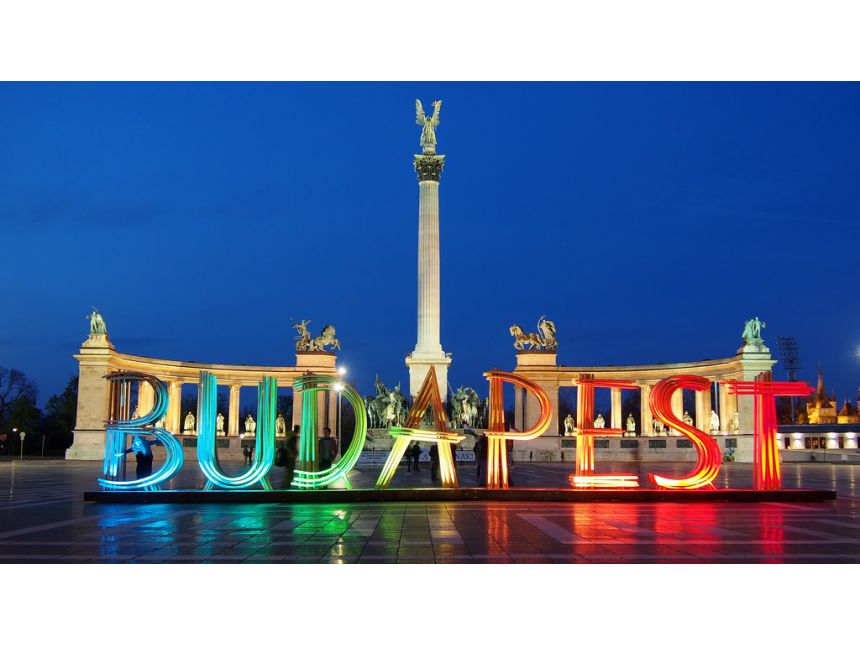 შეხვდით ახალ წელს ევროდ ბუდაპეშტში