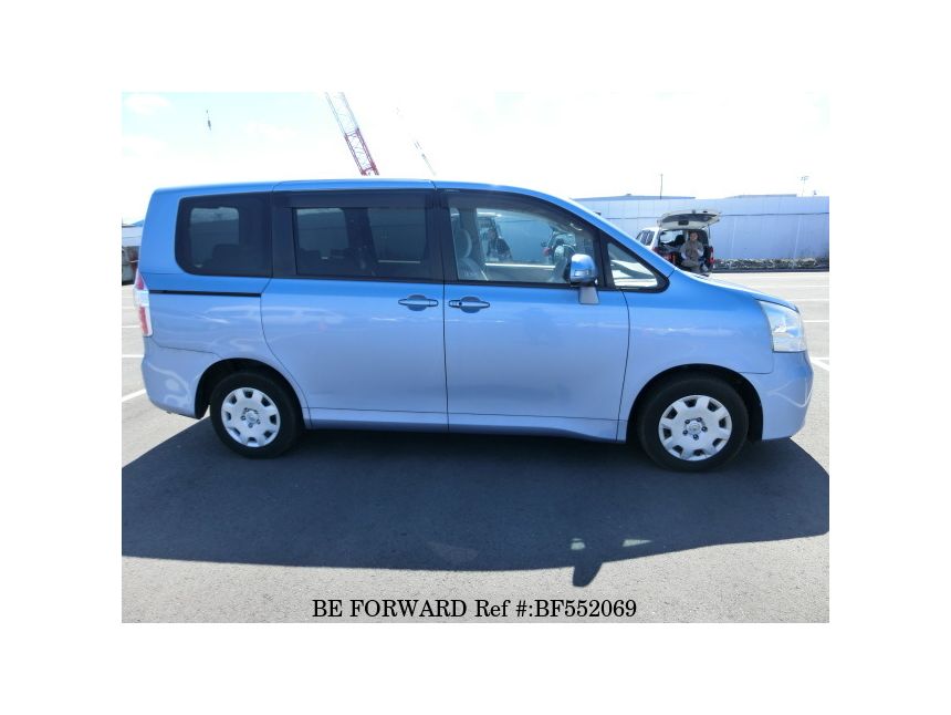 ქირავდება მინივენები საუკეტესო ფასად