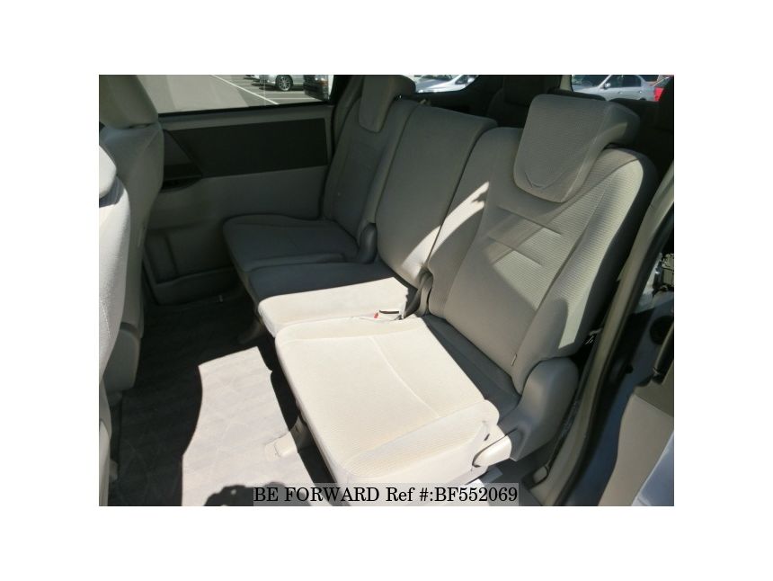 ქირავდება მინივენები საუკეტესო ფასად