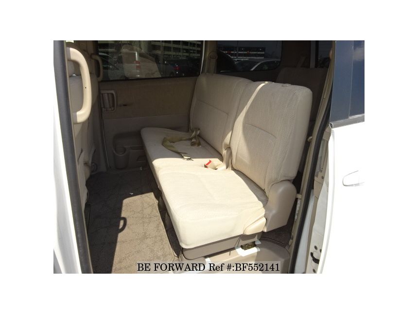 ქირავდება წლიანი კომფორტული მინივენები სასურველ ფასად